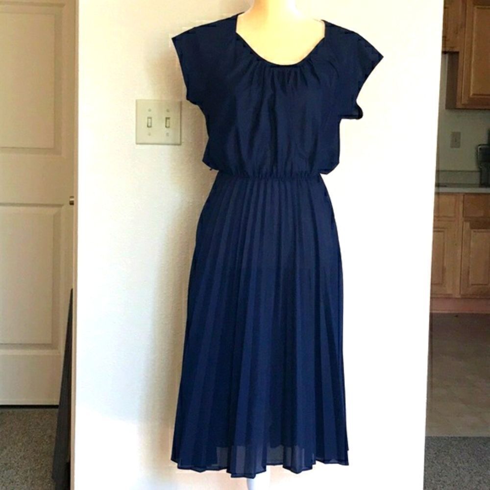 Promises Promises navy blue vintage dress .